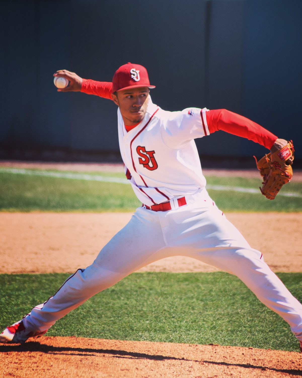 Neno pitching for St. John’s University